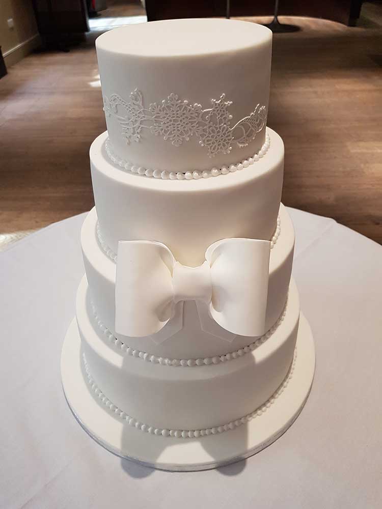 Custom Wedding Cakes from Chateau, Chiswick
